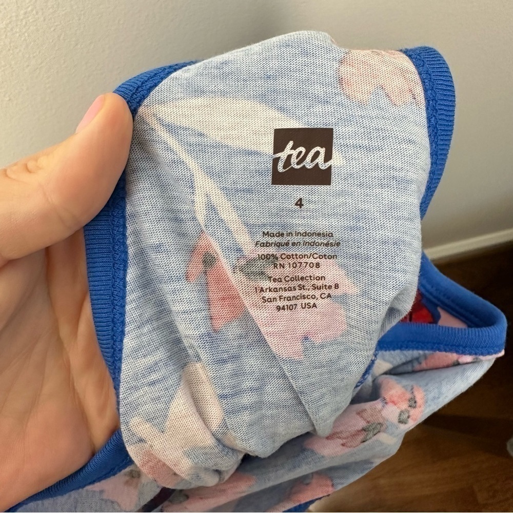 NFS. Tea Collection reversible romper size 4 - Picture 4 of 5